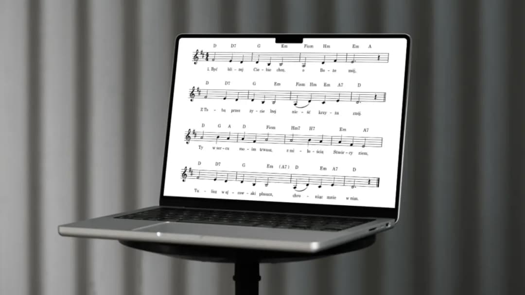 Śpiewnik religijny z chwytami na gitarę – graj ulubione pieśni łatwo