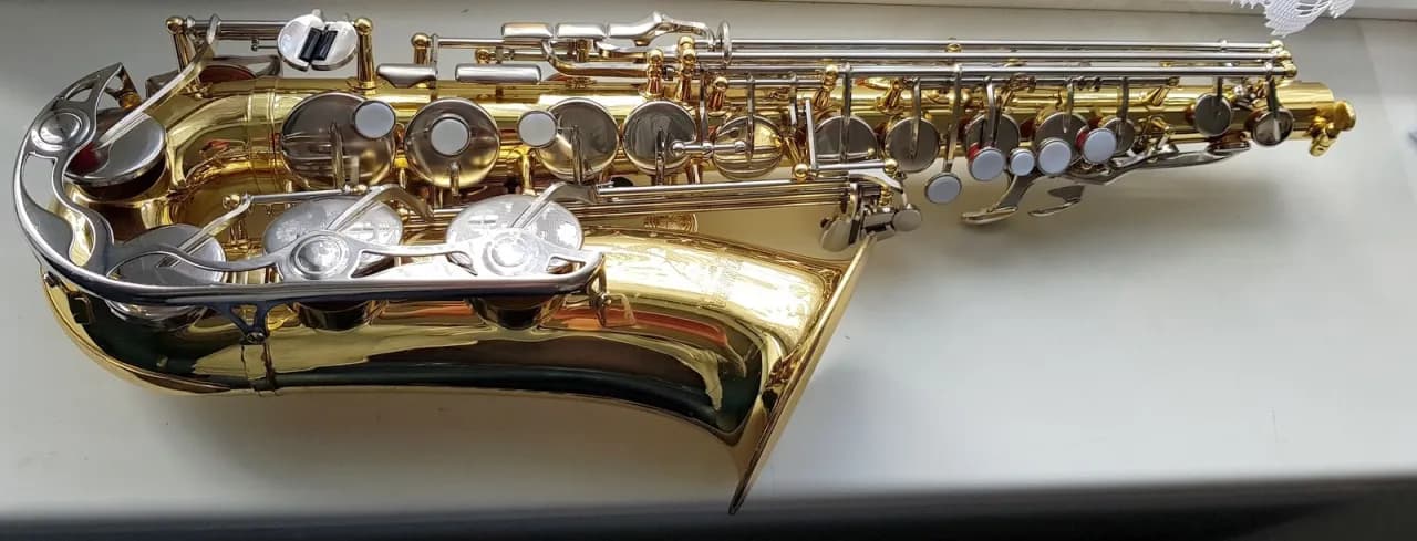 Ile kosztuje wymiana poduszek w saksofonie? Sprawdź ceny i czynniki wpływające na koszt