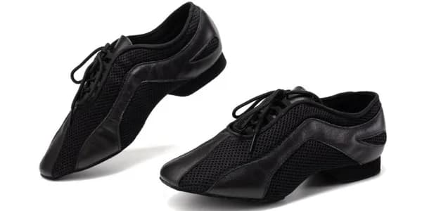 Sukienki do tańca jazzowego – wybierz idealny model na występ i trening